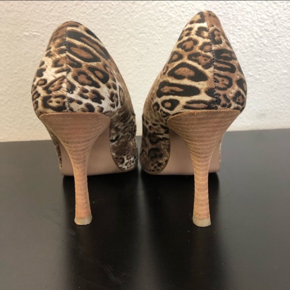 MIA Leopard Heels - Picture 4 of 13